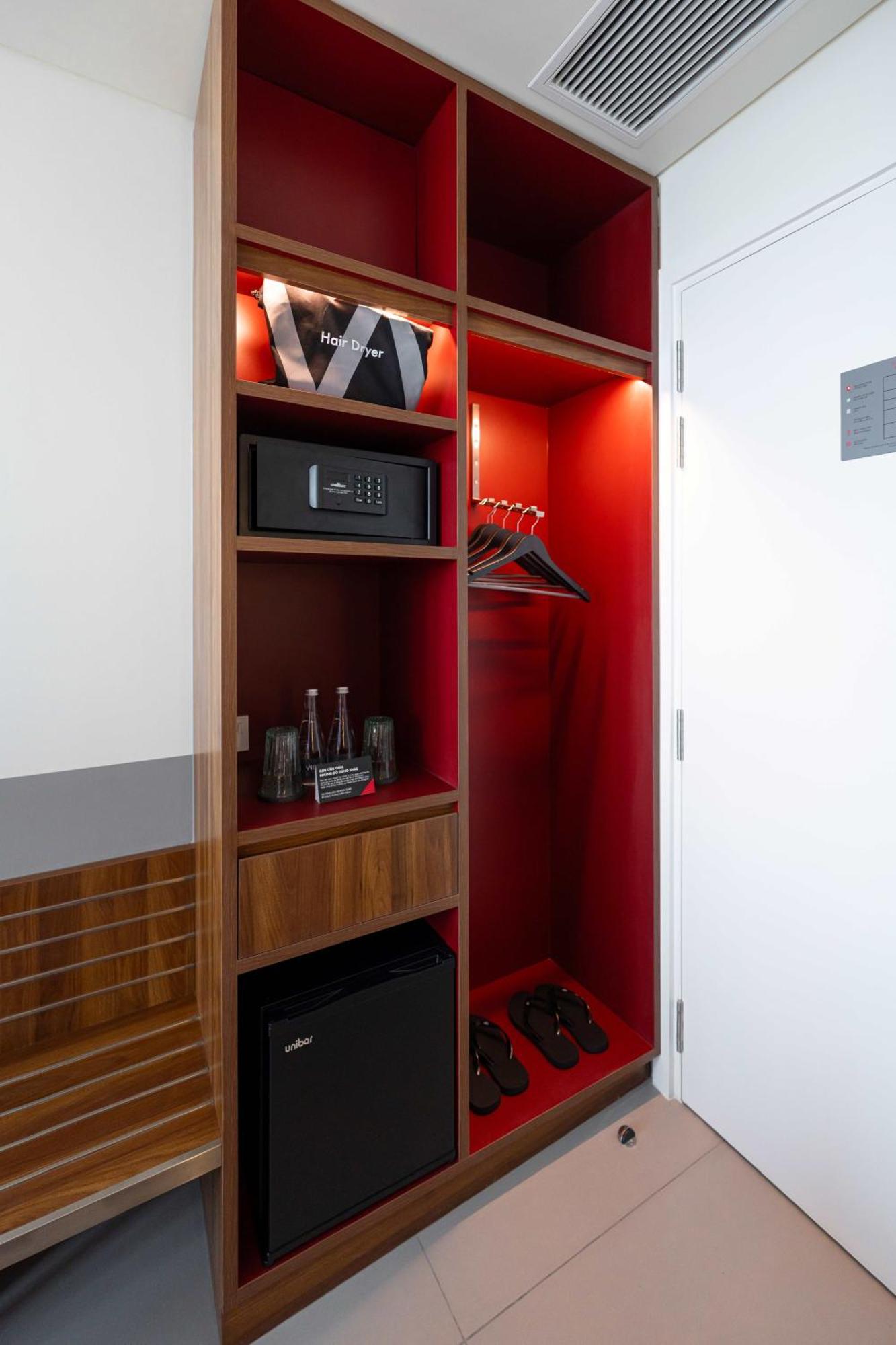 Wink Hotel Tuy Hoa Beach - 24Hrs Stay & Rooftop Pool Bar Zewnętrze zdjęcie