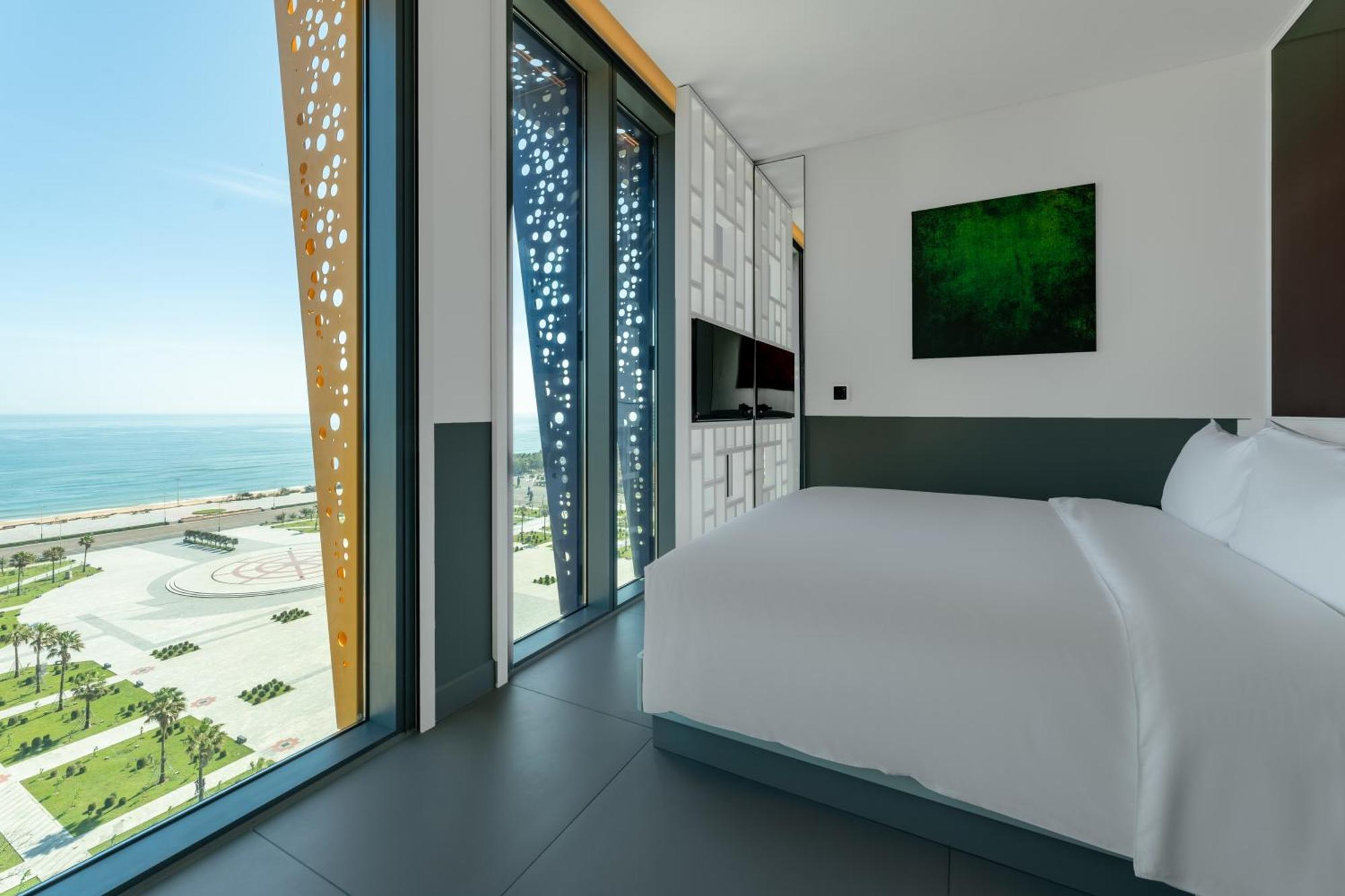 Wink Hotel Tuy Hoa Beach - 24Hrs Stay & Rooftop Pool Bar Zewnętrze zdjęcie